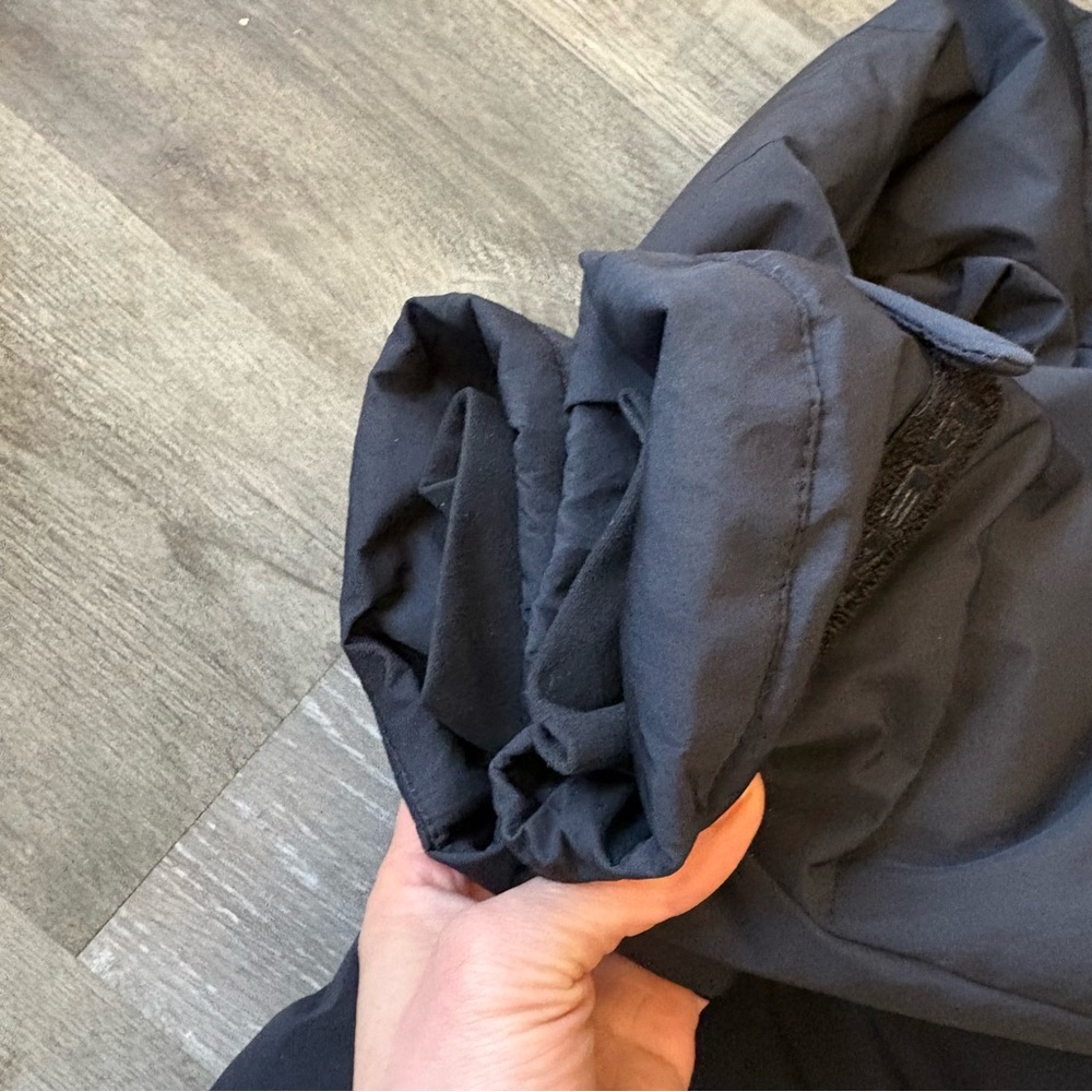 Holden Auburn Down Jacket - Women's M Black - Picture 8 of 13